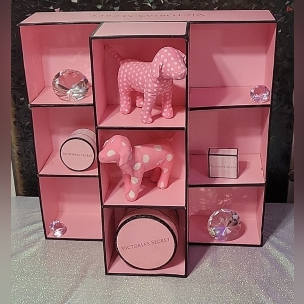 Vs Rare Htf Bra Display, Prop Wall Decor Organizer Shelf Pink